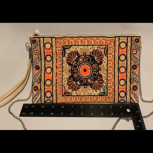 New Jalyn Sole Society Colorful Boho Chic Handbag - Picture 3 of 6